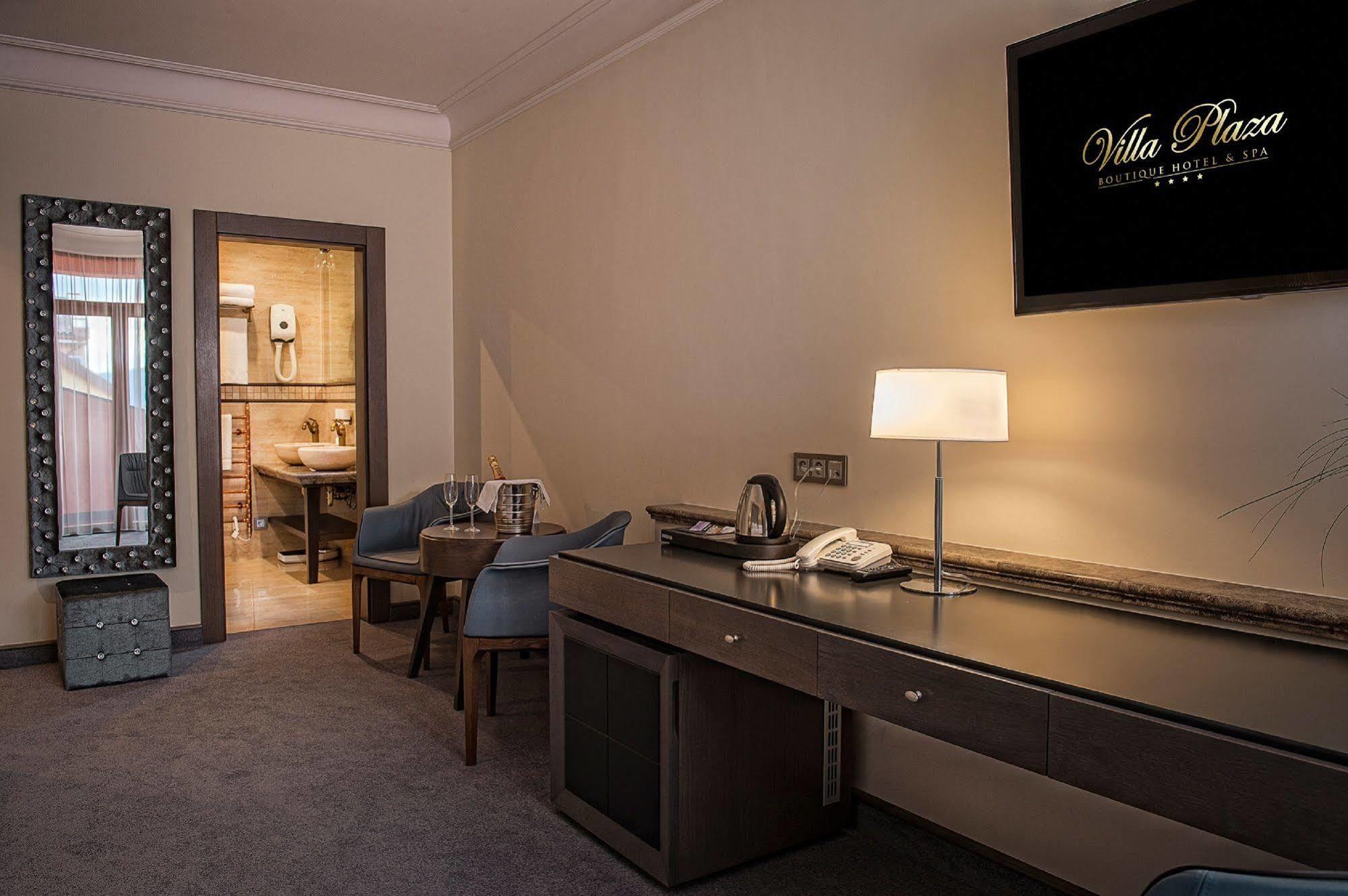 Villa Plaza Boutique Hotel & Spa Presov Exterior photo